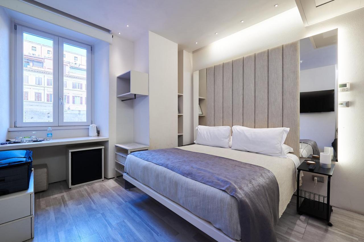 Room 230 Roma Luxury Suites Luaran gambar