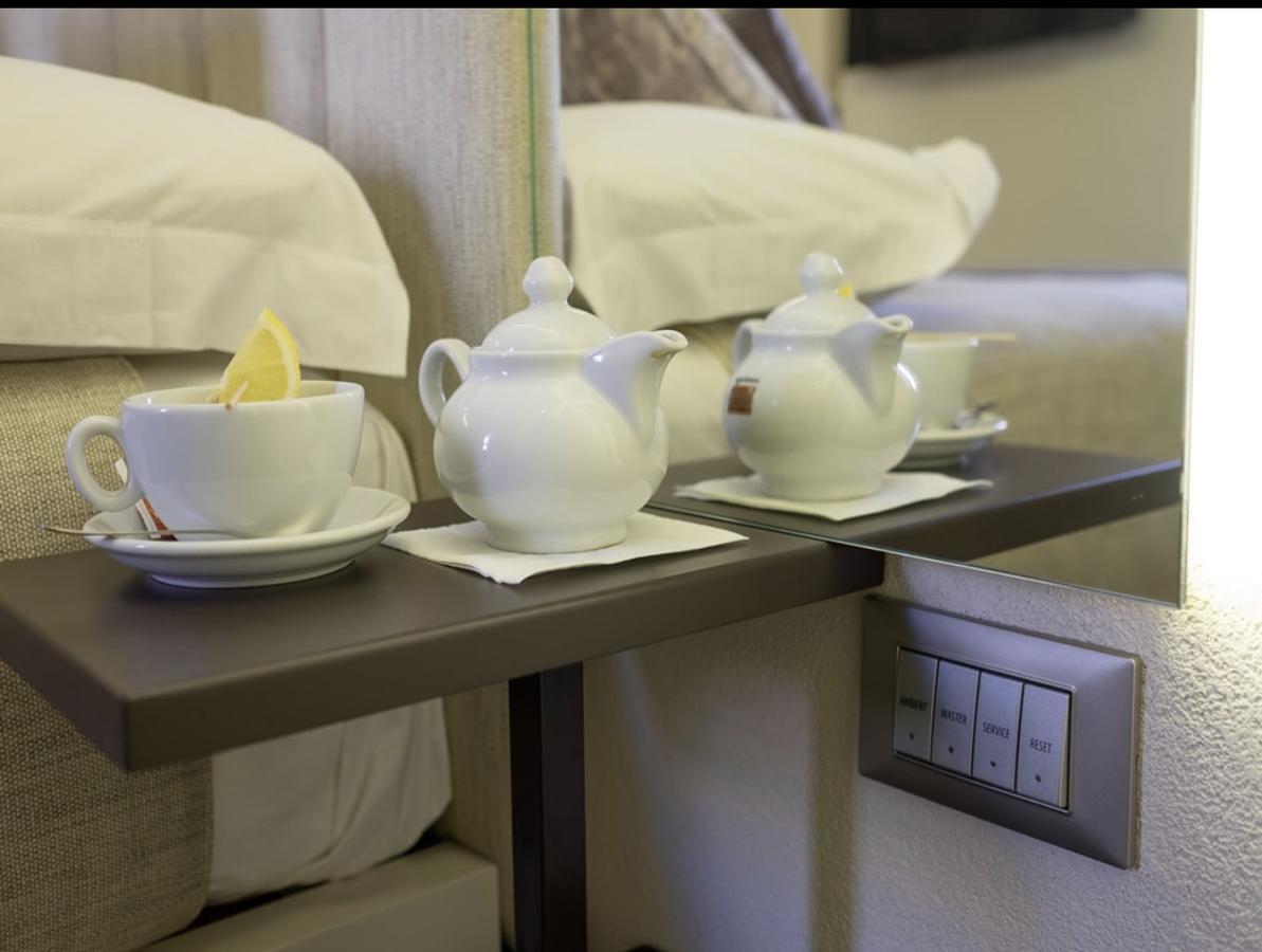 Room 230 Roma Luxury Suites Luaran gambar
