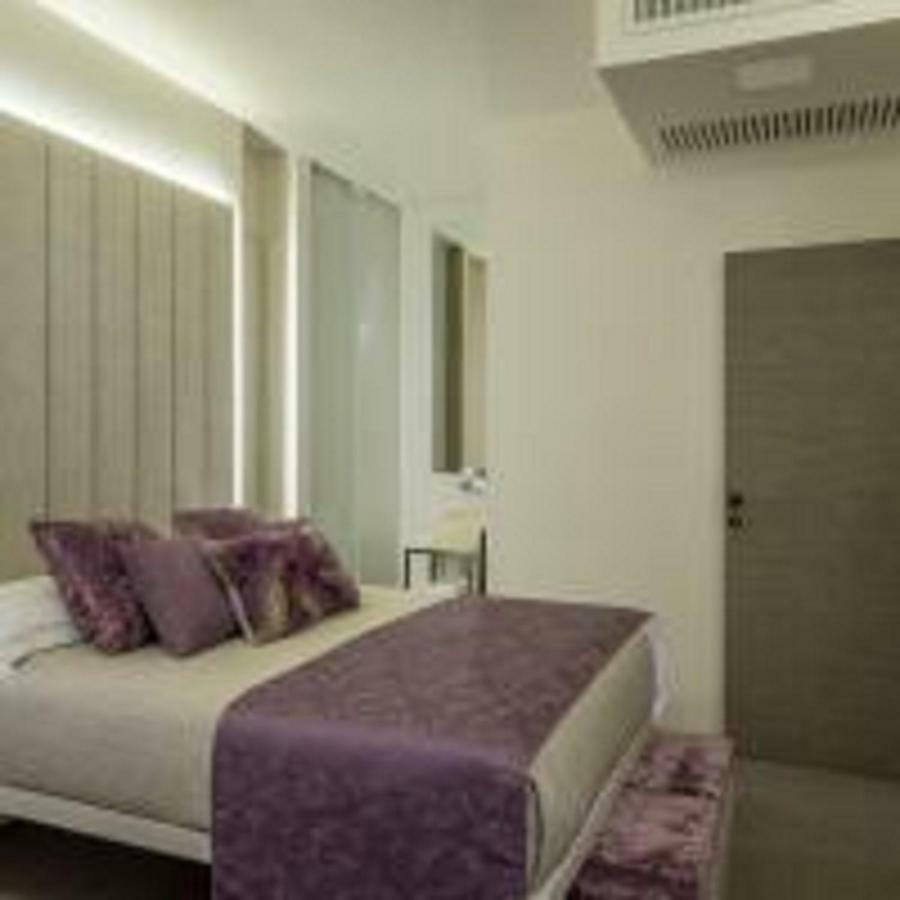 Room 230 Roma Luxury Suites Luaran gambar